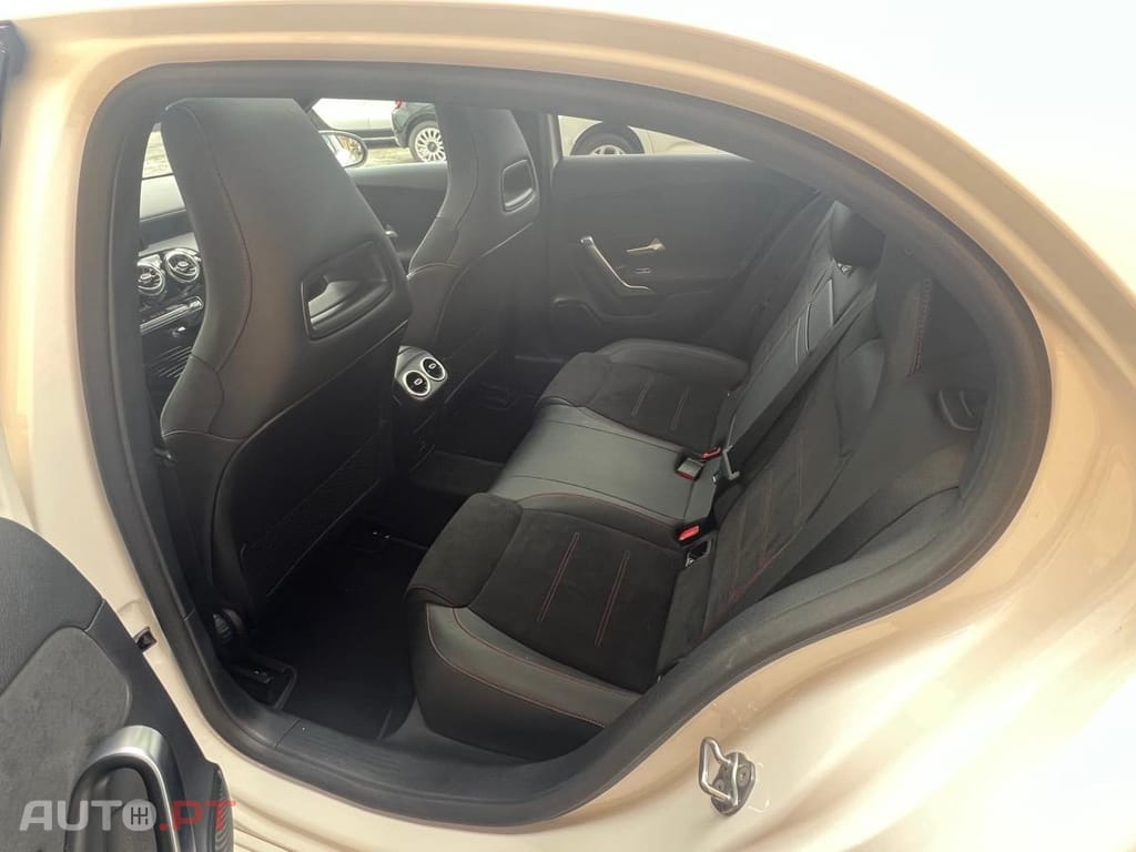 Mercedes-Benz A 250 e