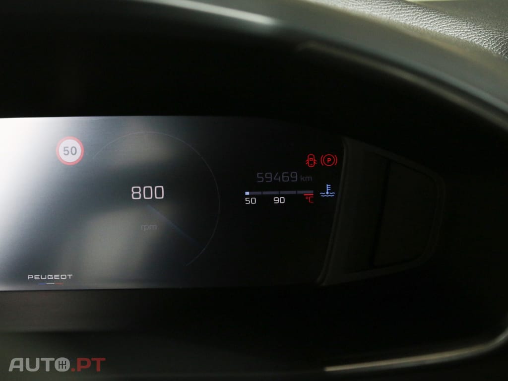 Peugeot 2008 1.2 PureTech Allure