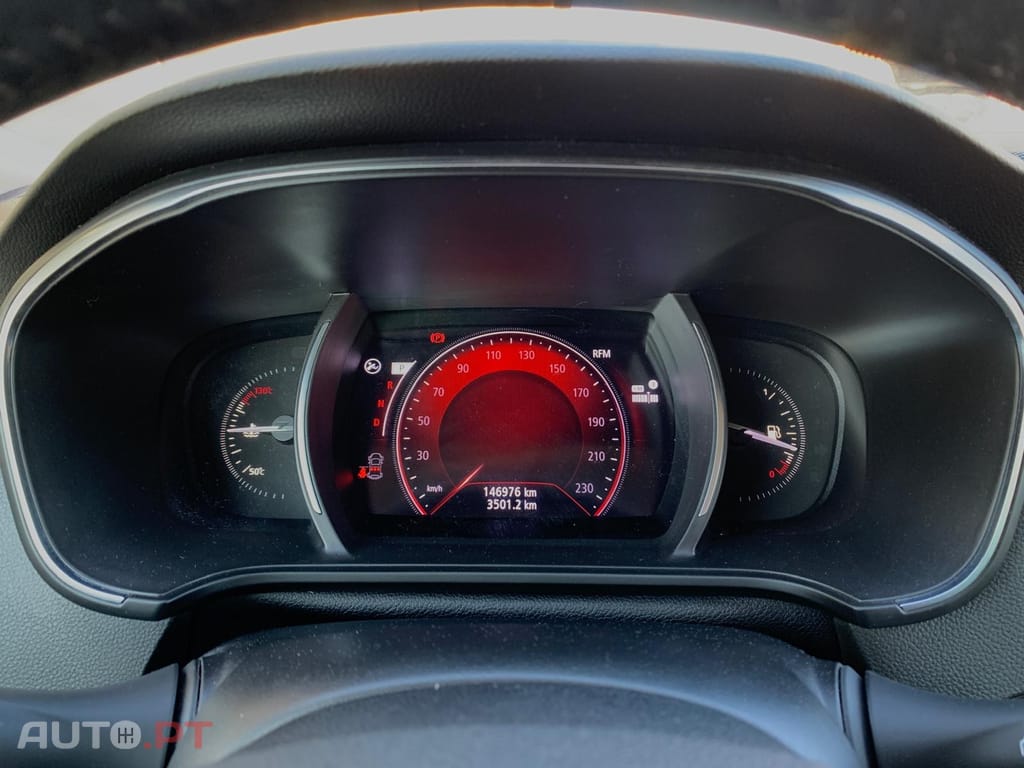 Renault Mégane Sport Tourer 1.5 Blue dCi Limited EDC