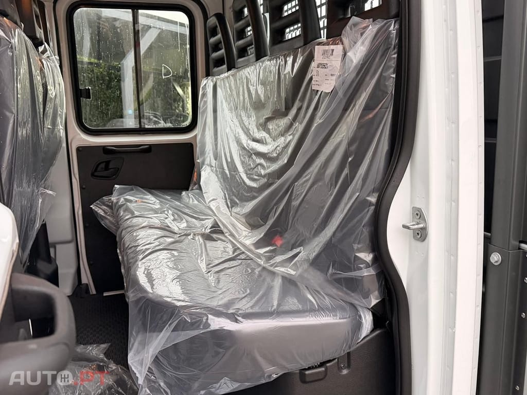 Iveco Daily 3.0 - 180 CV  7 LUGARES