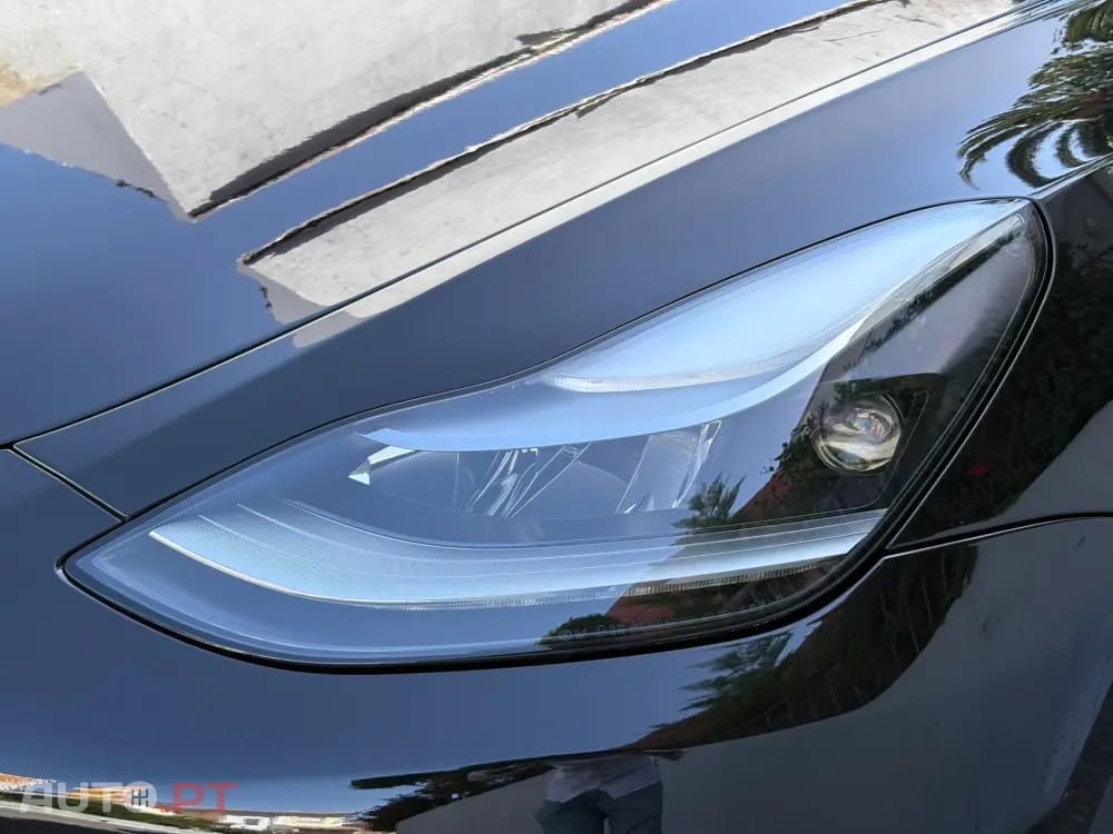 Tesla Model Y Long Range Tração Integral