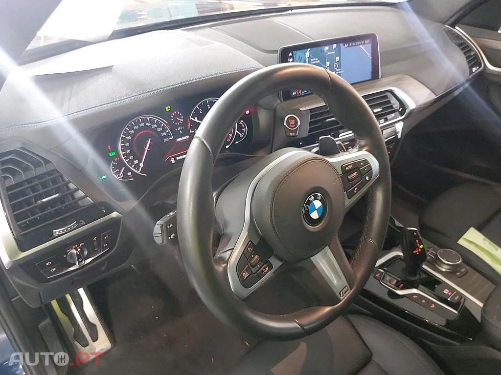 BMW X3 M40i