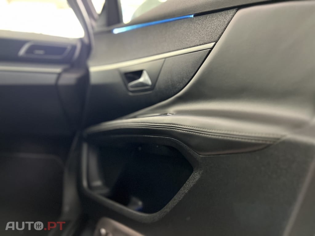Peugeot 3008 1.6 BlueHDi Allure