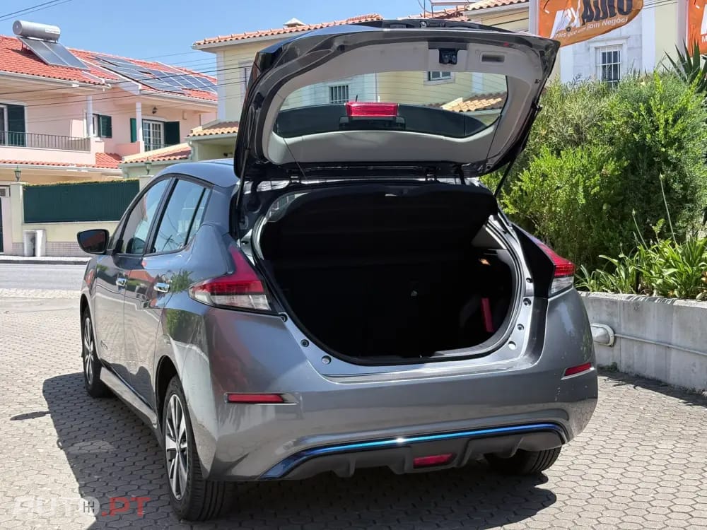Nissan Leaf N-Connecta