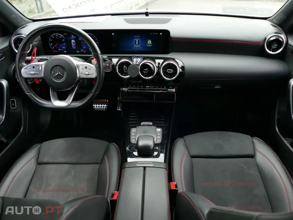 Mercedes-Benz A 250 e AMG Line