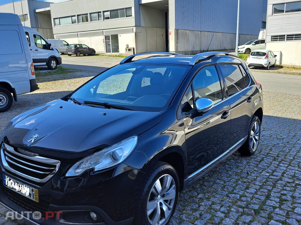 Peugeot 2008 ALLURE 1.6 HDI 75