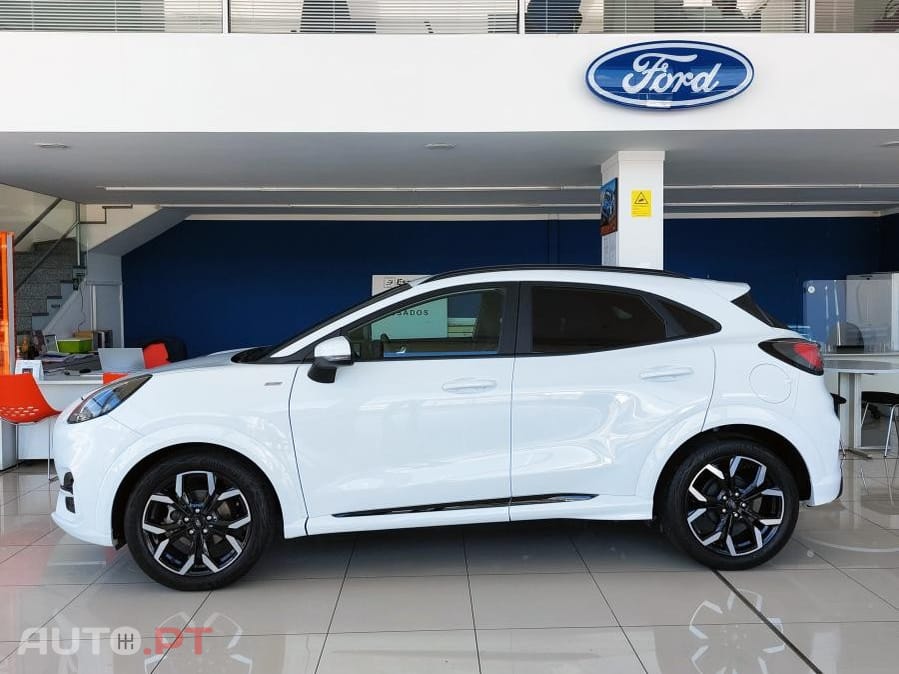 Ford Puma 1.0 EcoBoost MHEV ST-Line X