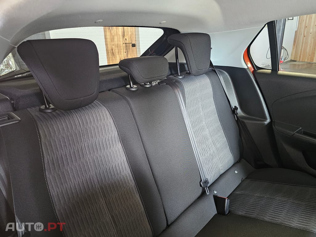 Opel Corsa-E 136 CH