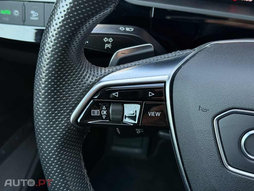 Audi E-Tron 55 quattro S line