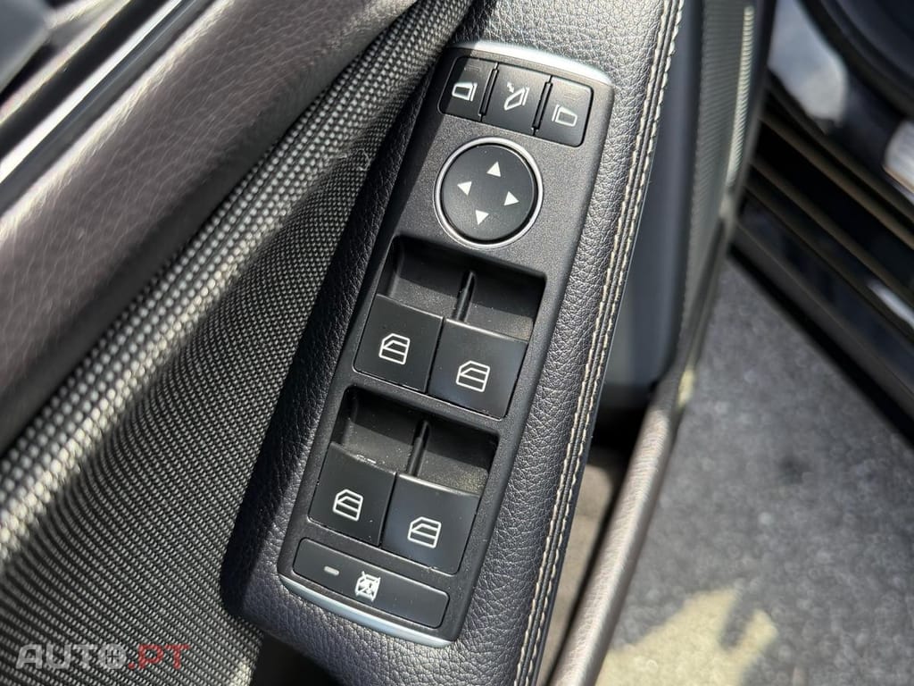 Mercedes-Benz A 180 d AMG Line