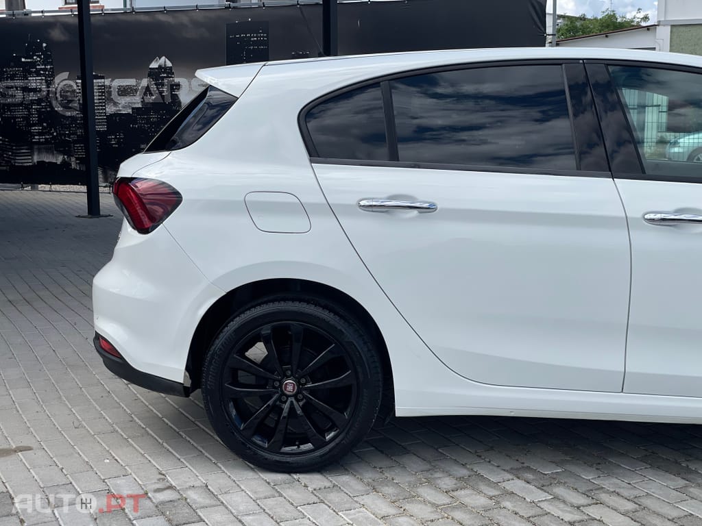 Fiat Tipo 1.3 M-Jet Lounge Tech J17