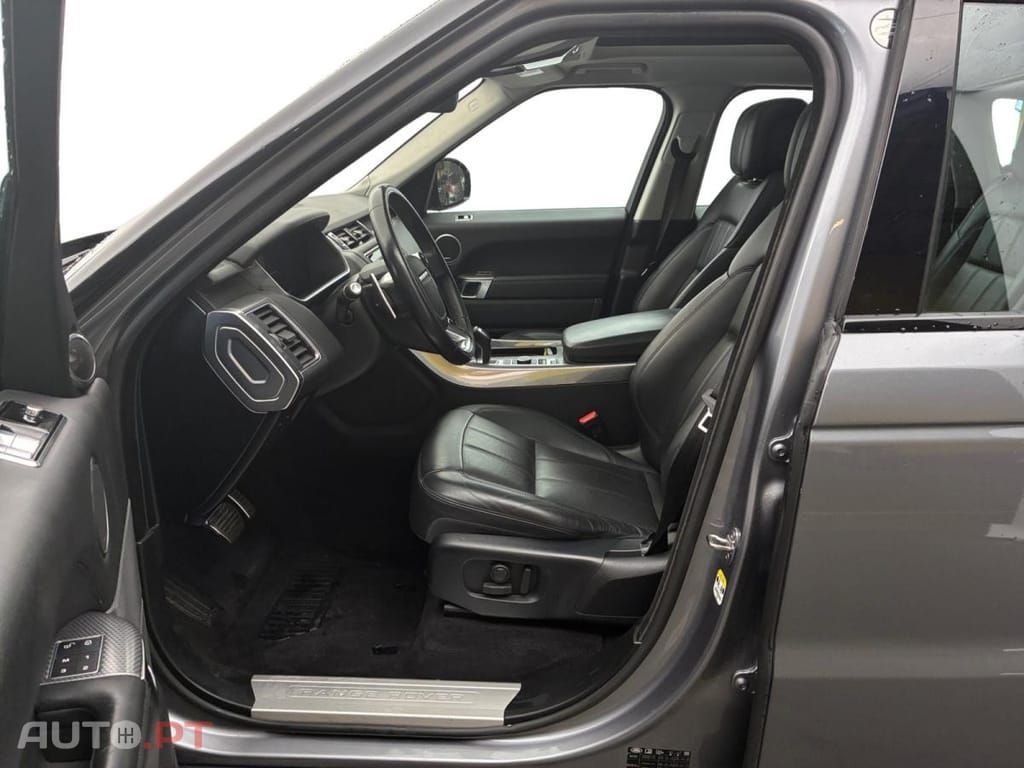 Land Rover Range Rover Sport P400e Hybrid HSE Dynamic