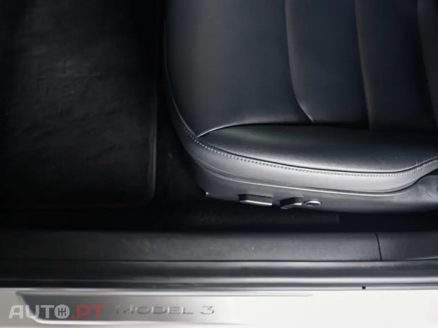 Tesla Model 3 Long Range AWD Dual Motor