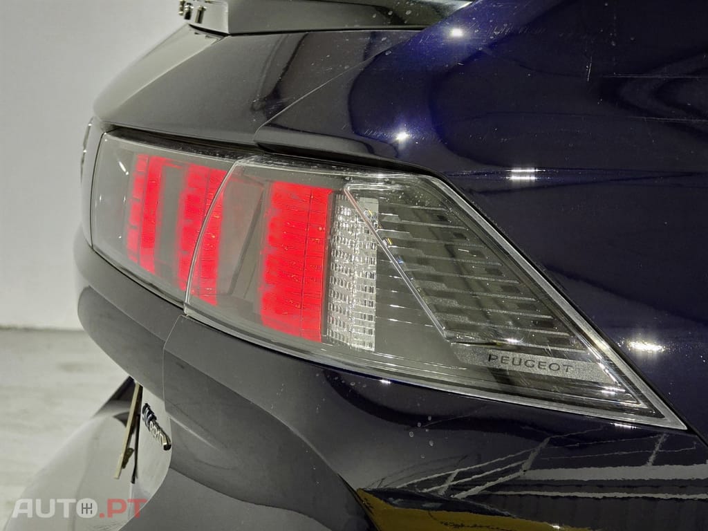 Peugeot 508 SW 1.6 Hybrid Allure Pack e-EAT8
