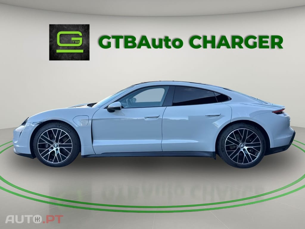 Porsche Taycan Performance I.V.A DEDUTIVEL 