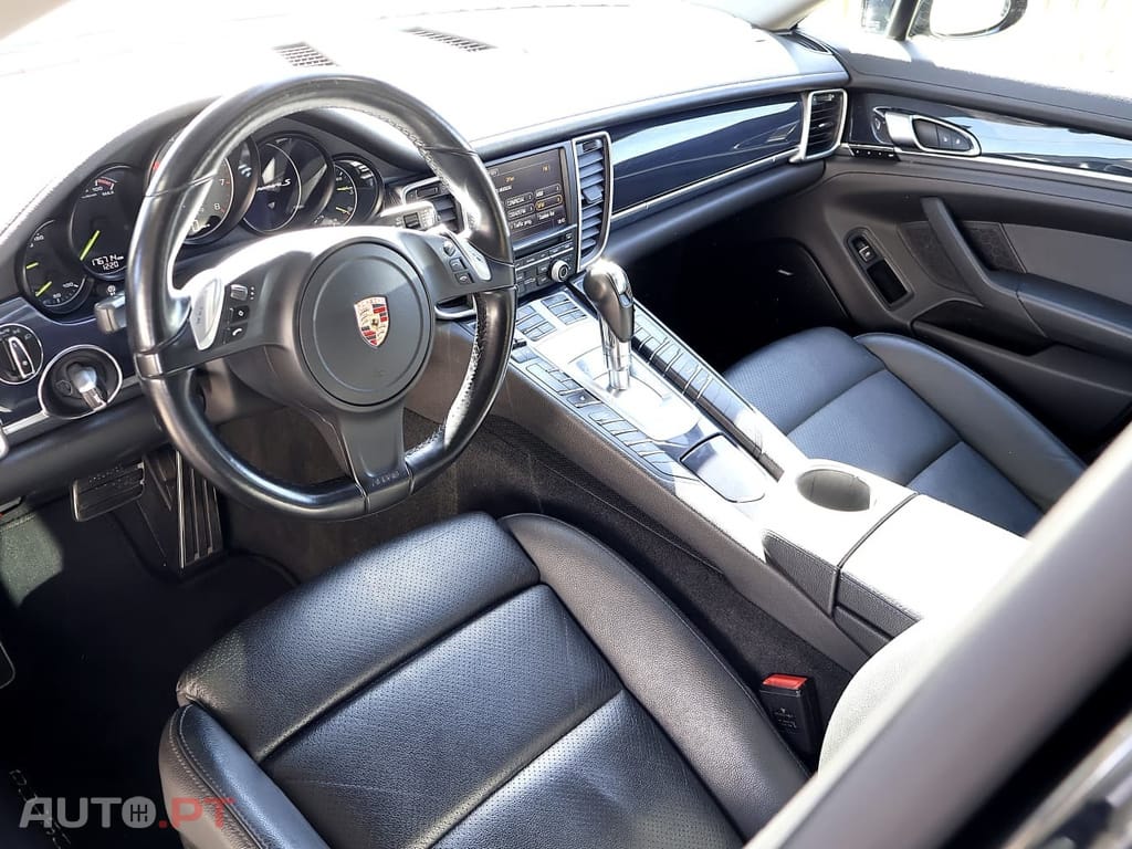 Porsche Panamera S e-Hybrid