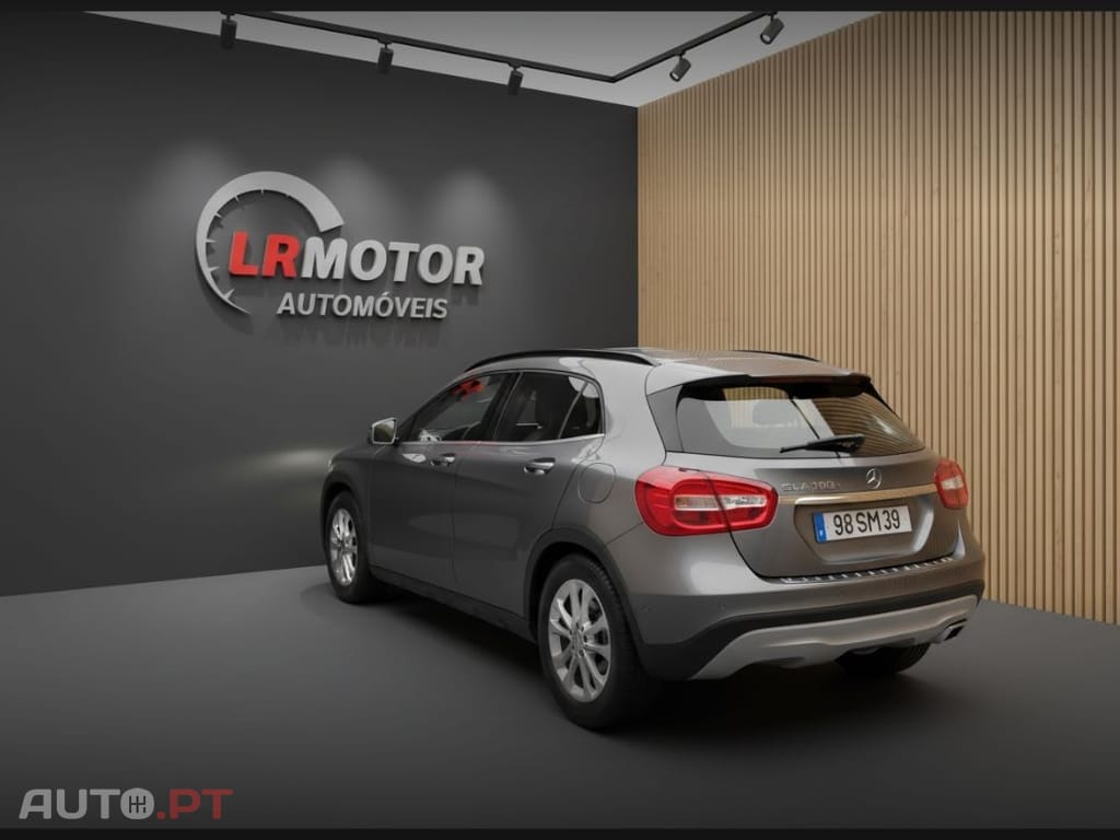 Mercedes-Benz GLA 180 d