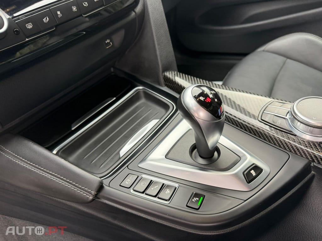 BMW M4 DKG Competition