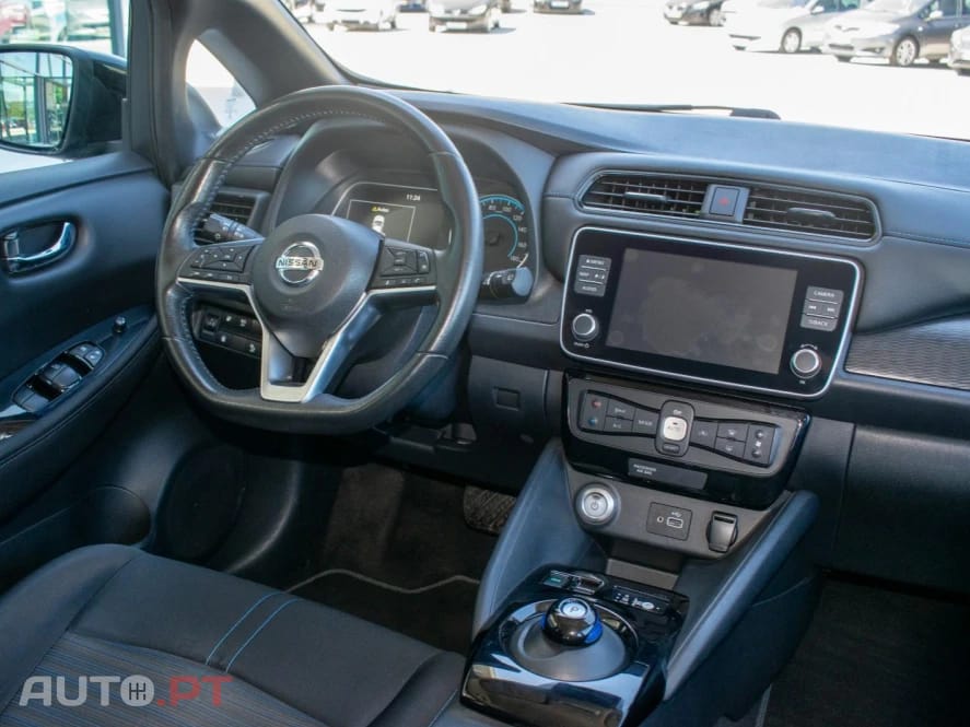 Nissan Leaf Acenta 40kWh