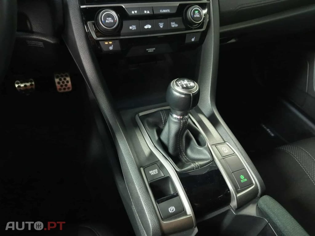 Honda Civic 1.0 i-VTEC TURBO CVT ELEGANCE 20YM