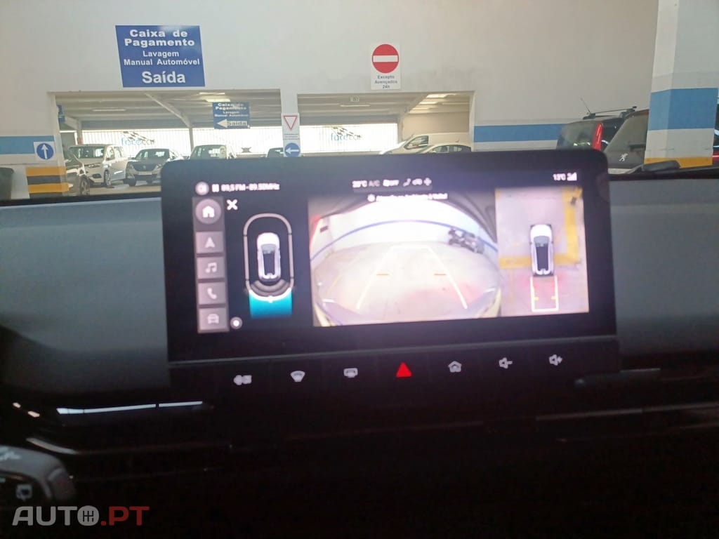 MG MG4 64 kWh Luxury