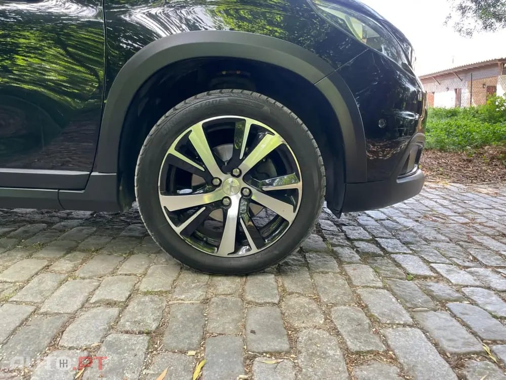 Peugeot 2008 1.2 PureTech GT Line