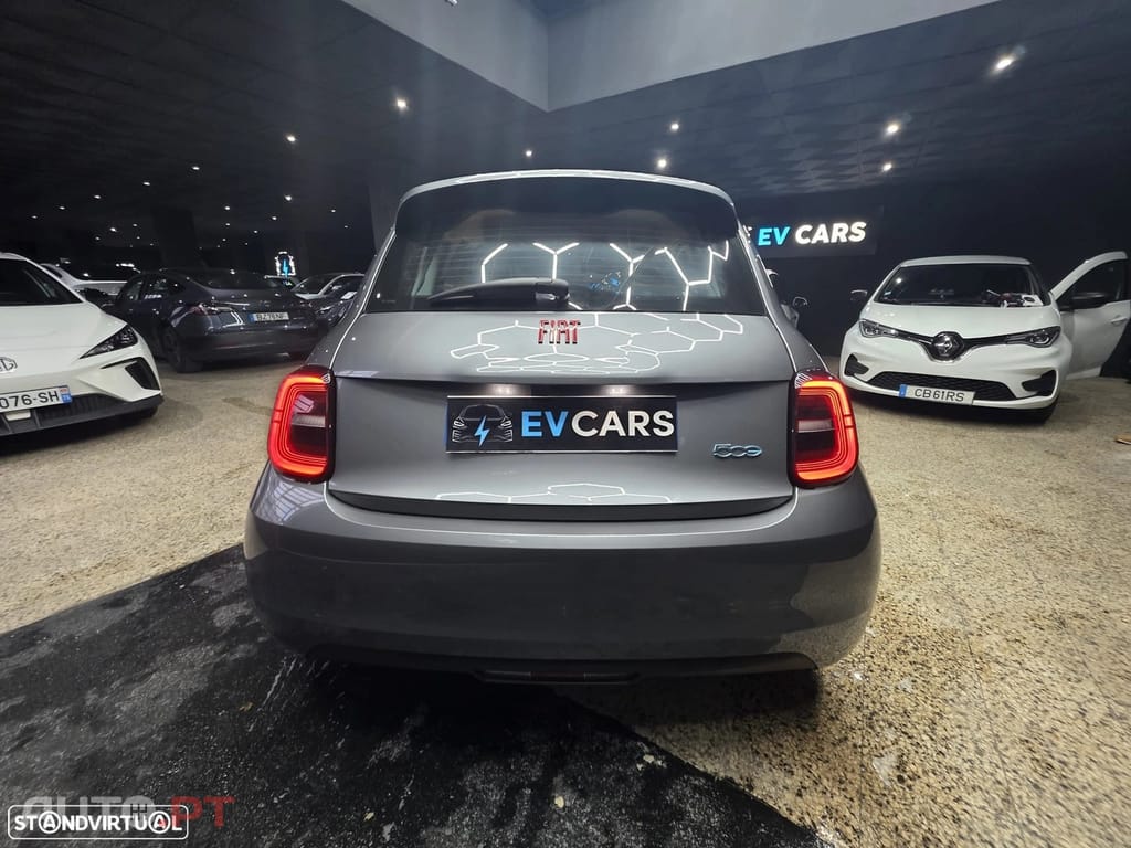 Fiat 500e 23,8kWh Red