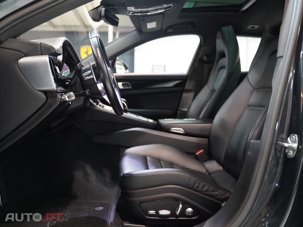 Porsche Panamera ST 4 E-Hybrid