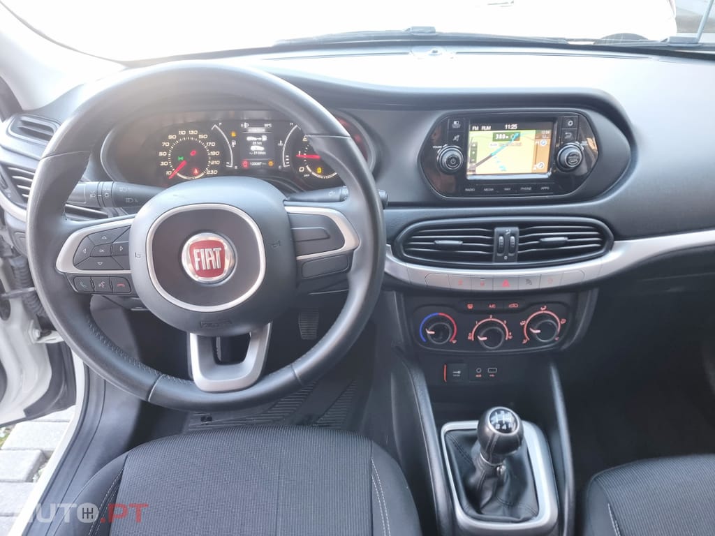 Fiat Tipo 1.3 M-Jet Easy