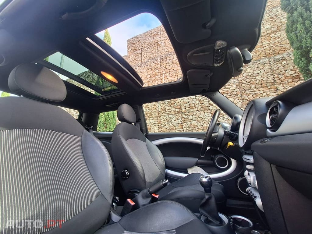MINI Cooper D