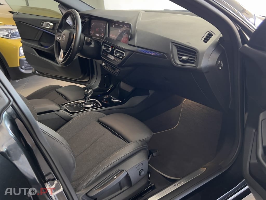 BMW 218 i Aut.Sport Line