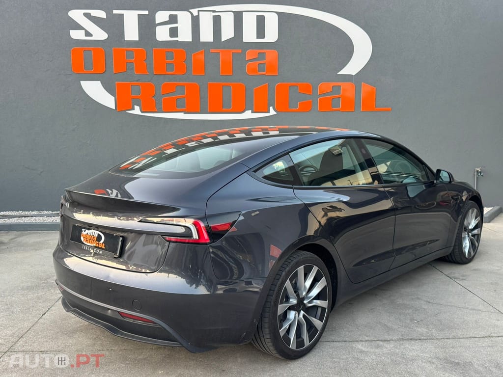 Tesla Model 3 Long Range Tração Traseira