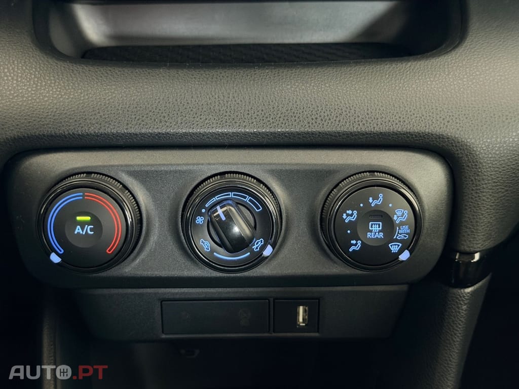 Toyota Yaris 1.0 VVT-i Comfort Plus