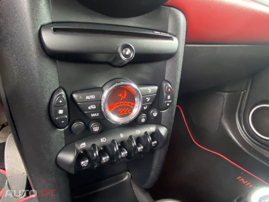 MINI Cooper D