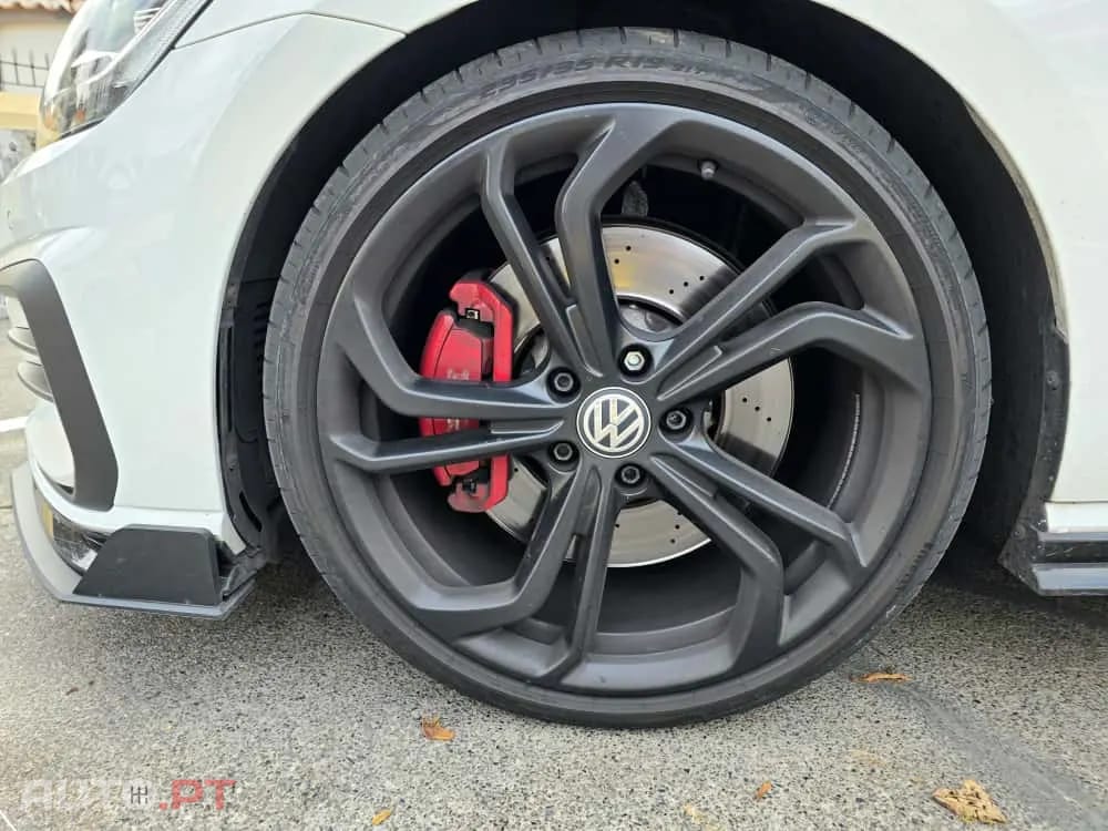 Volkswagen Golf 2.0 TSI GTi TCR DSG