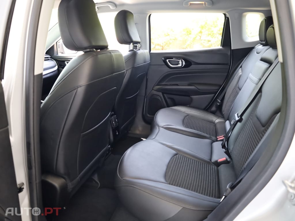Jeep Compass 1.3 T Limited 130CV