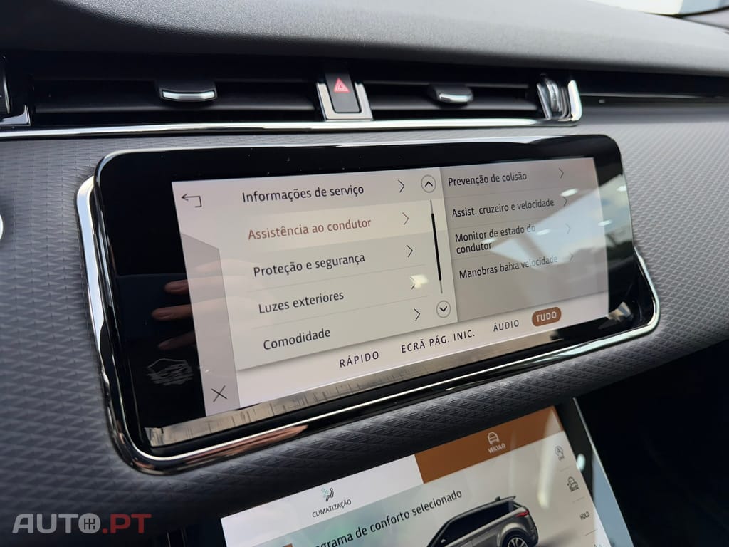 Land Rover Evoque 1.5 P300e AWD R-Dynamic S Auto