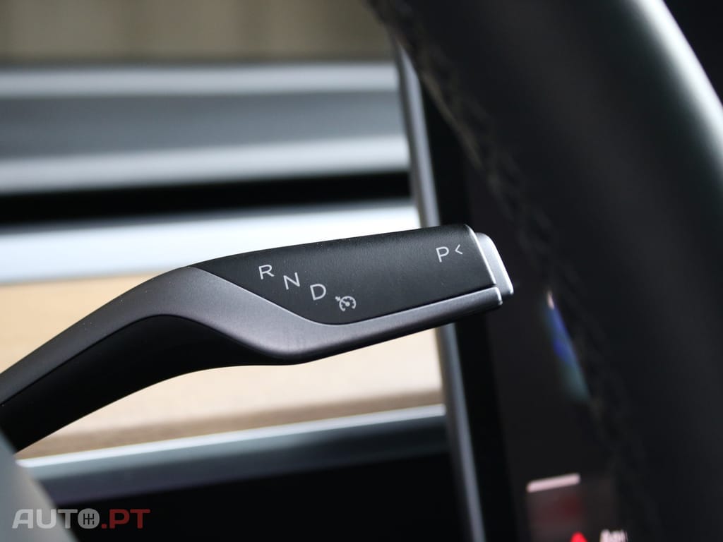 Tesla Model 3 Long Range Tração Integral