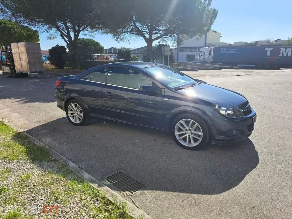 Opel Astra Cabrio TwinTop 1.6