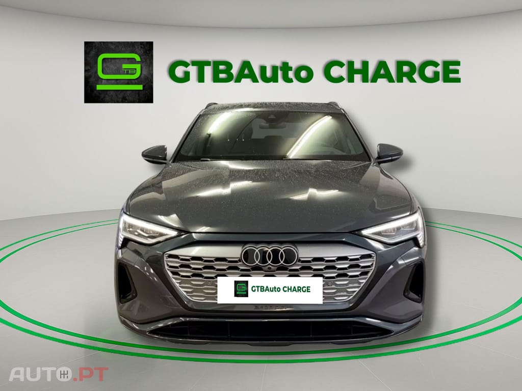 Audi Q8 E-Tron I.V.A DEDUTIVEL 50 quattro 