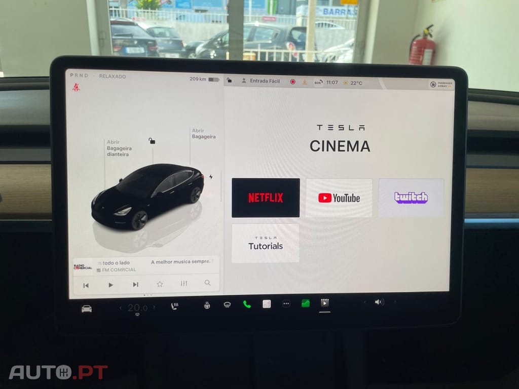 Tesla Model 3 Tração Traseira