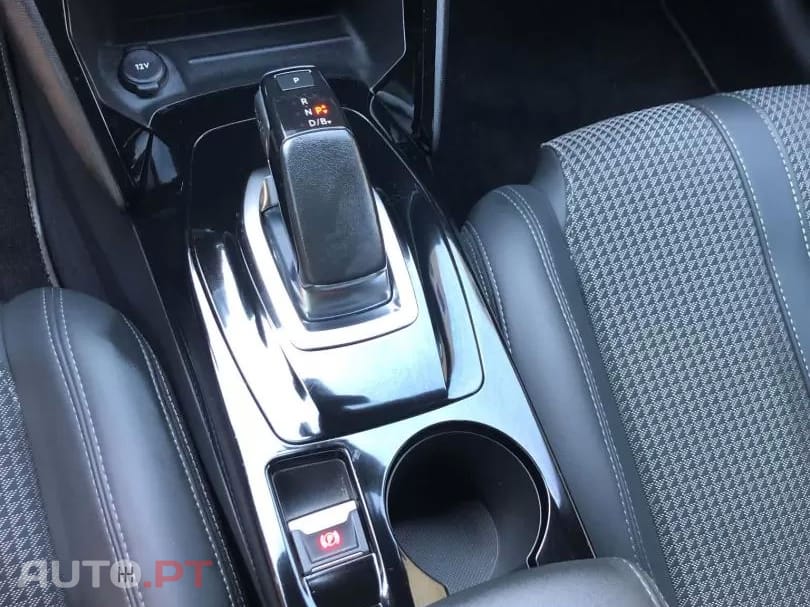 Peugeot 208 E GT Line