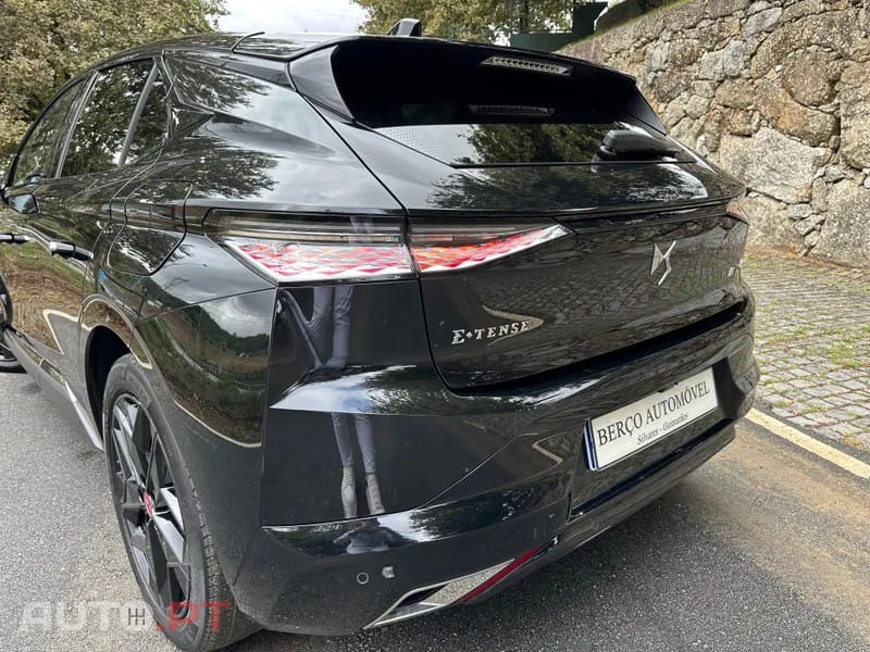 DS DS4 E-Tense Performance Line EAT8