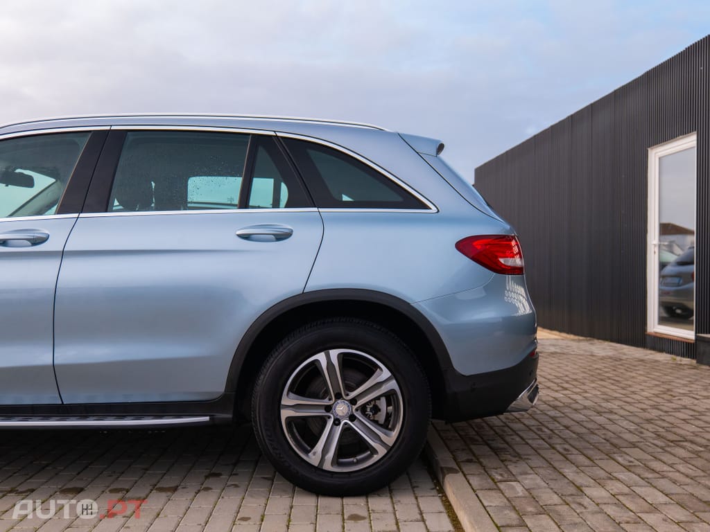 Mercedes-Benz GLC 220 d 4Matic 9G-TRONIC