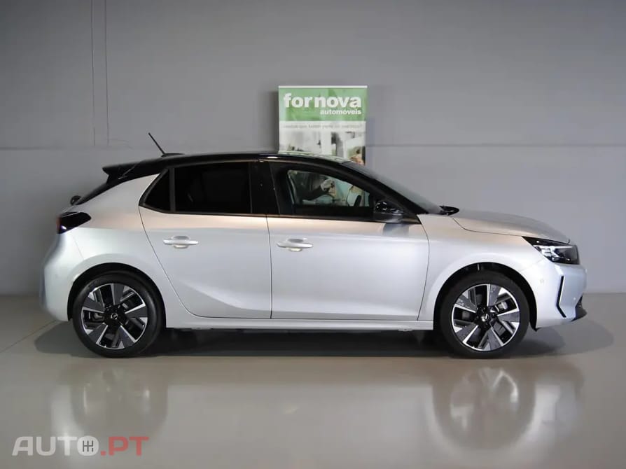 Opel Corsa-E e-GS
