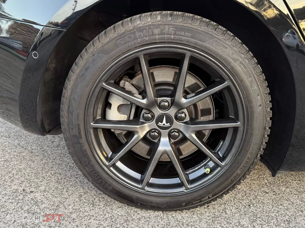 Tesla Model 3 Standard Range Plus RWD