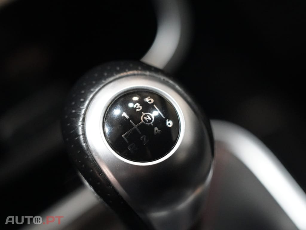 Mercedes-Benz A 180 d AMG Line