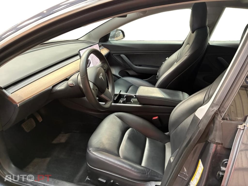 Tesla Model 3 Long Range AWD Dual Motor