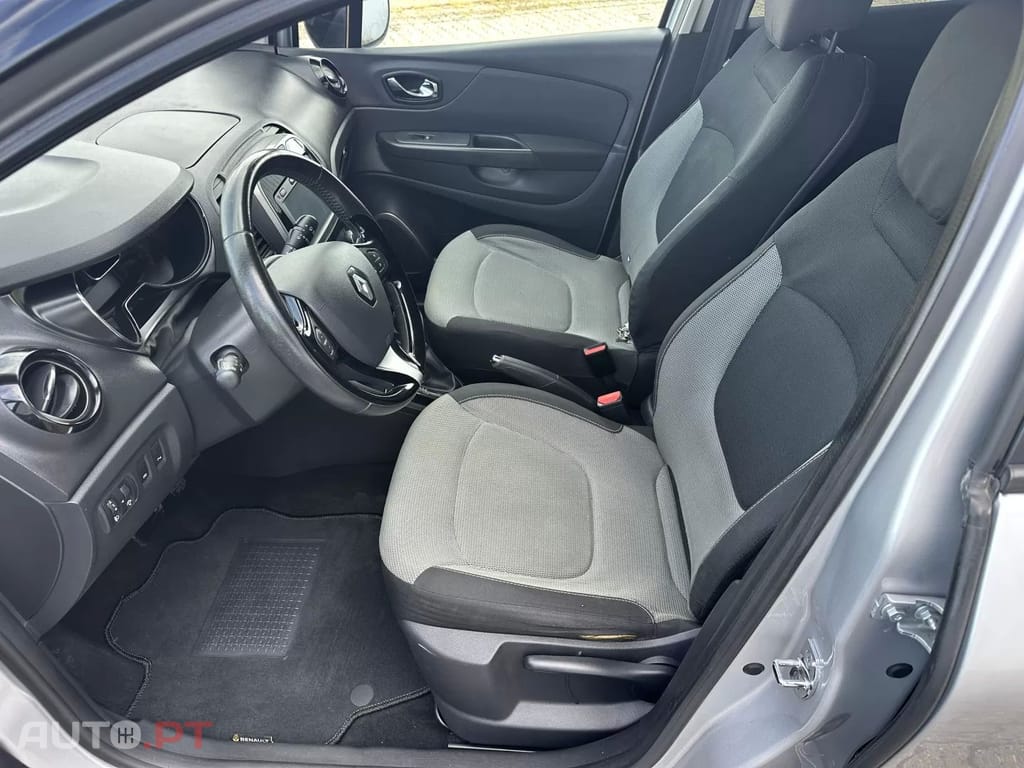 Renault Captur 1.5 dCi EDC