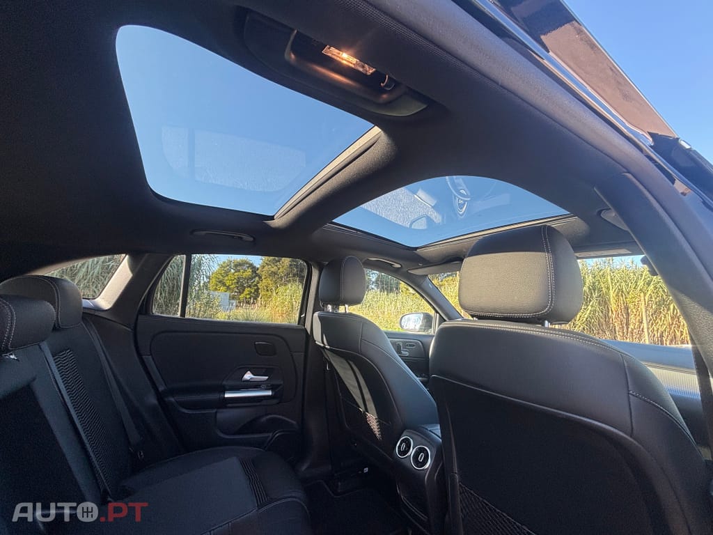 Mercedes-Benz EQA 250 Electric Art